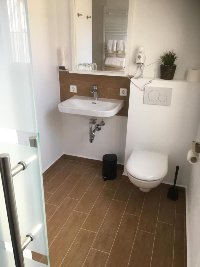 Landgasthof Hotel Lamm Laichingen Zewnętrze zdjęcie
